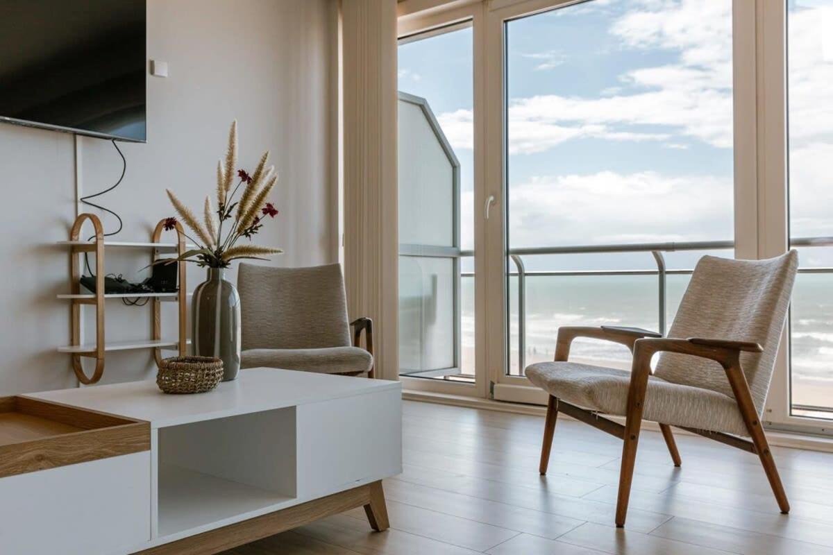 Huswell - Bright Seaview Apartment In Oostende Экстерьер фото