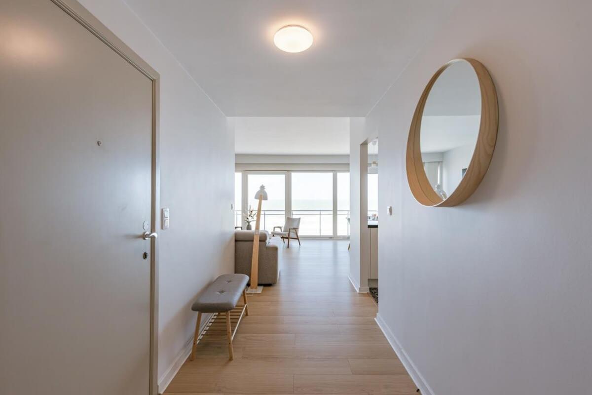 Huswell - Bright Seaview Apartment In Oostende Экстерьер фото