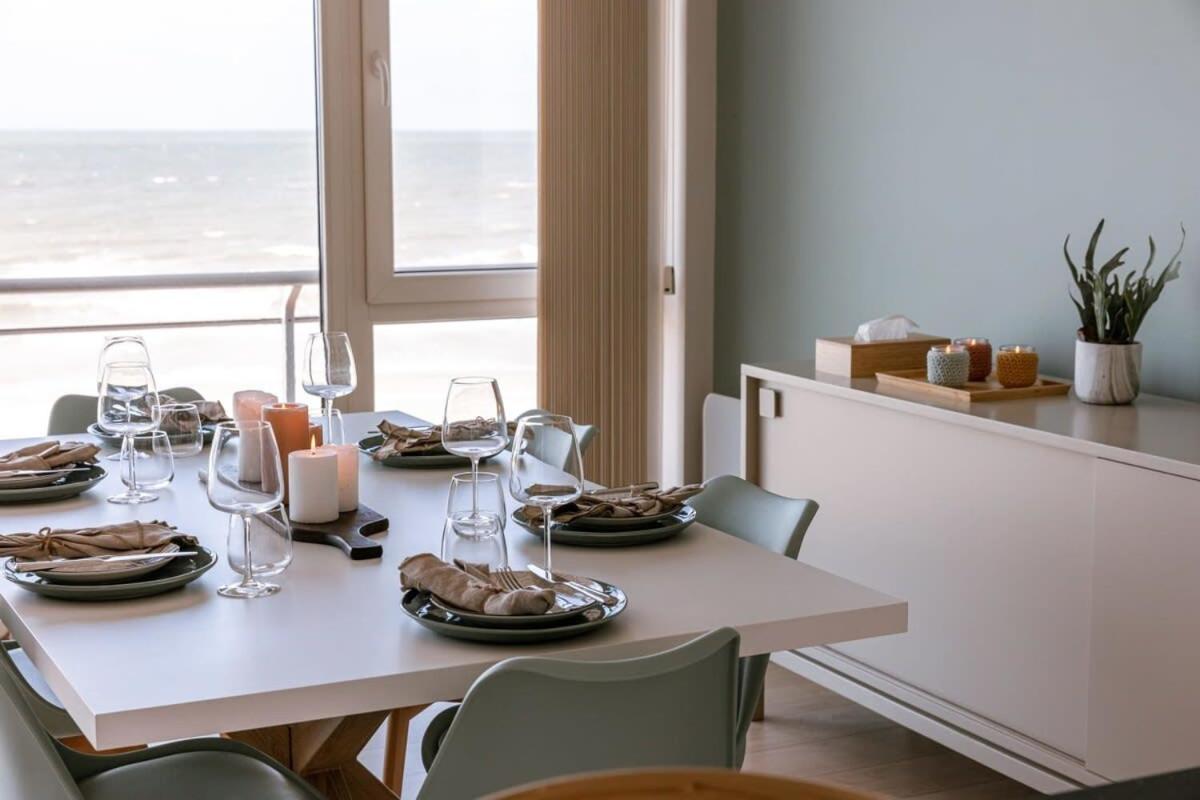 Huswell - Bright Seaview Apartment In Oostende Экстерьер фото