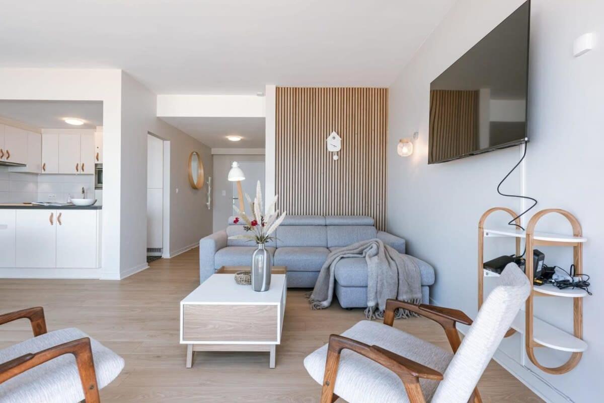 Huswell - Bright Seaview Apartment In Oostende Экстерьер фото